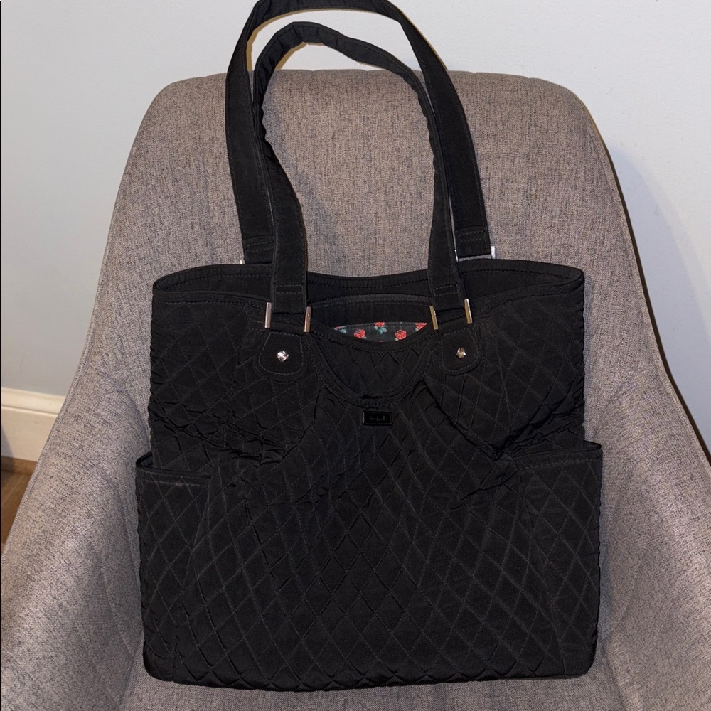 Vera Bradley Black Quilted Bag, great condition, slight wear